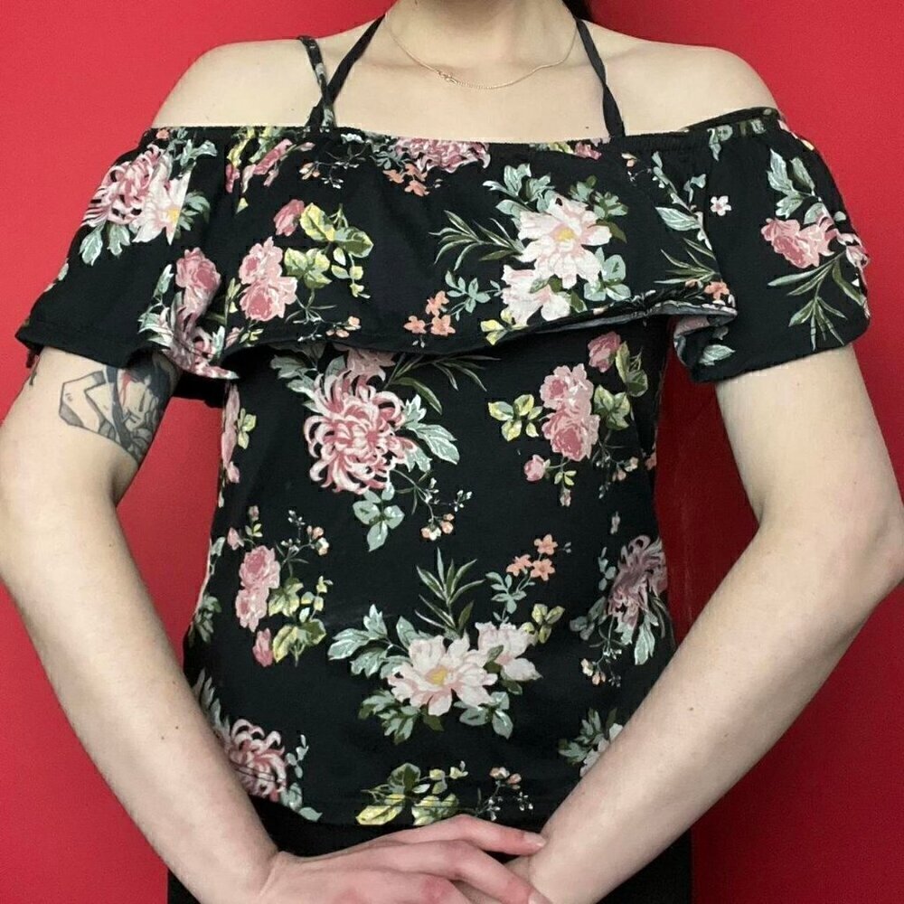 Magazine / Floral milkmaid style over the shoulder top​​​​​​​​​​​​​​​